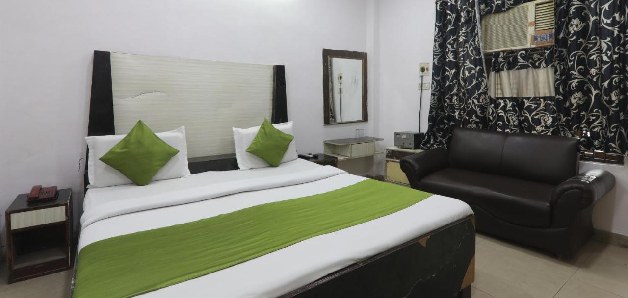 Dayal Hotel Lucknow